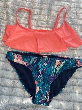 Old Navy Coral Flounce Bikini Top with Navy Teal Floral Bottoms set size Large